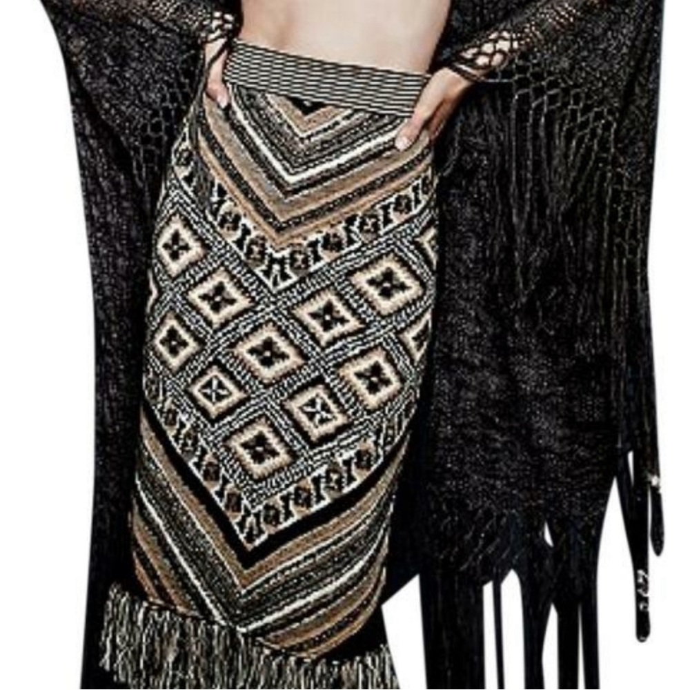 FREE People Magic Carpet Fringe Skirt Nordic Print Wool Blend
- Small
